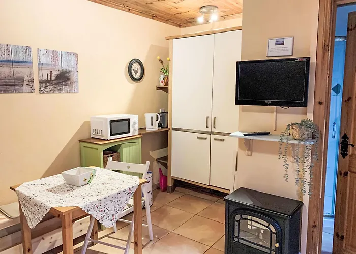 Eagle Nest By Interhome Lettermacaward