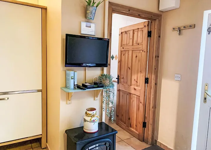 Eagle Nest By Interhome * Lettermacaward